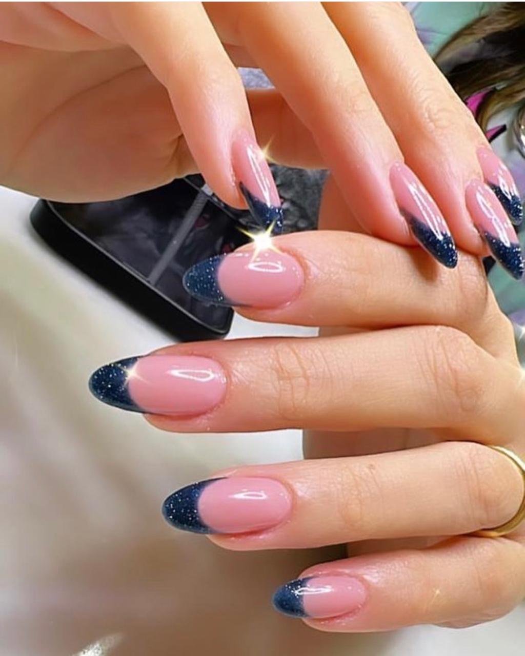 نايفي جليتر فرنش تيب في جلام كورنر القاهرة